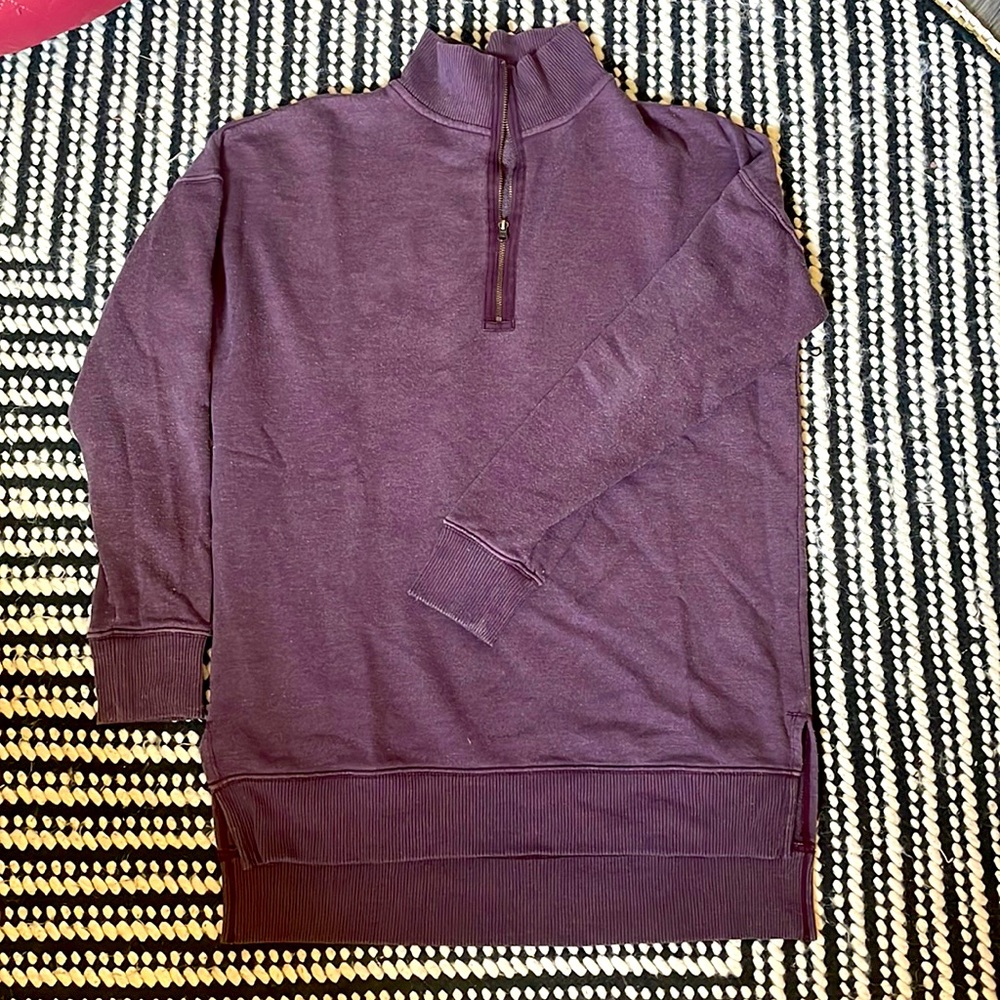 Aerie Leggings Sweatshirt - Small